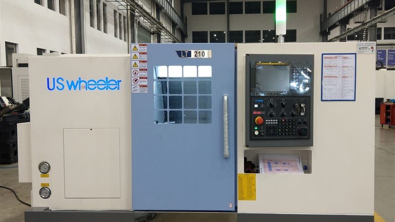 国产高精度卧式加工中心：揭秘其核心技术与选型要点